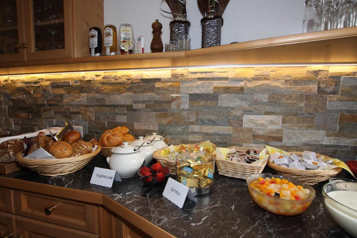 Alta Montagna Bed & Breakfast Mathon Exterior photo