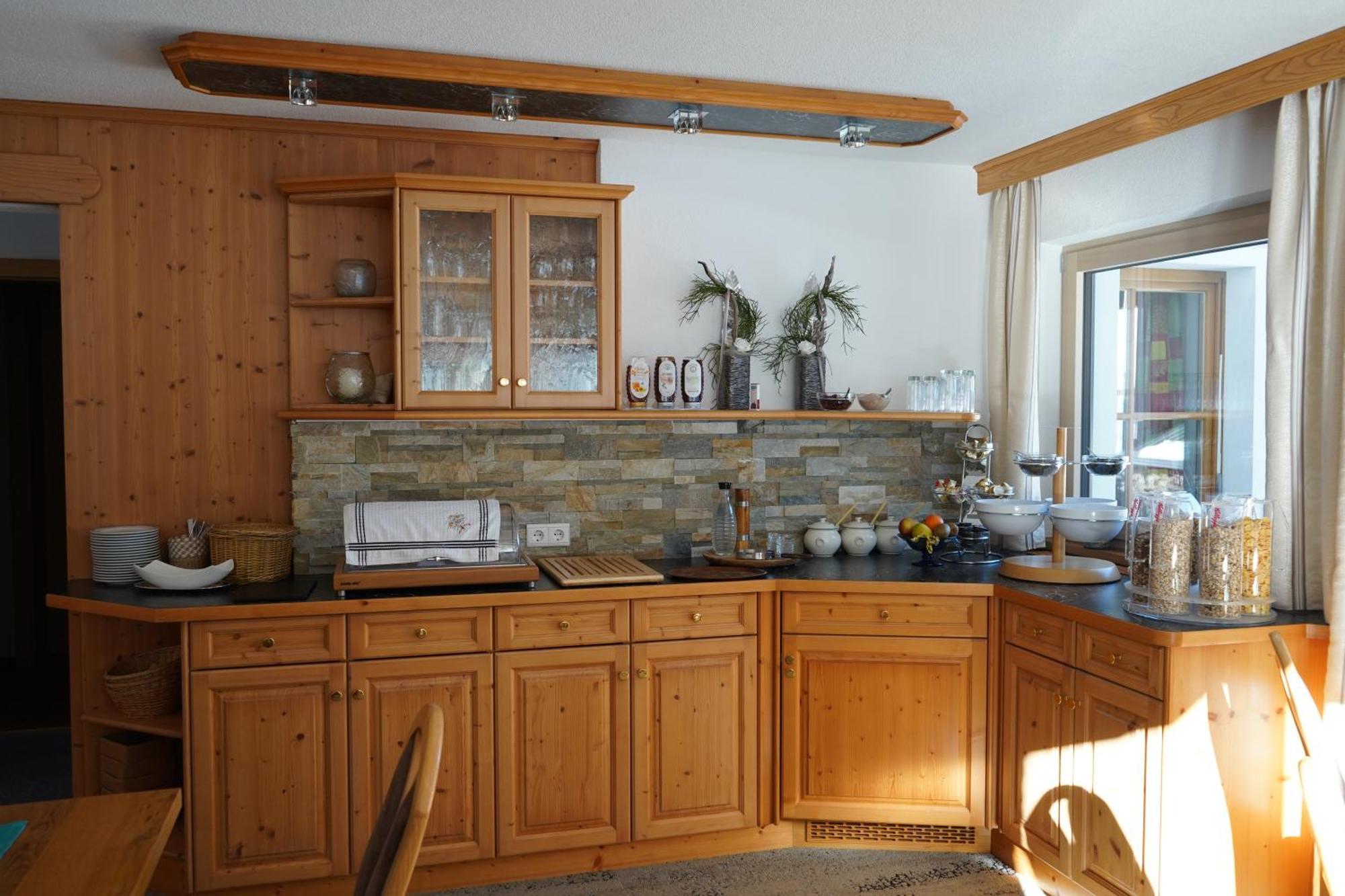 Alta Montagna Bed & Breakfast Mathon Exterior photo